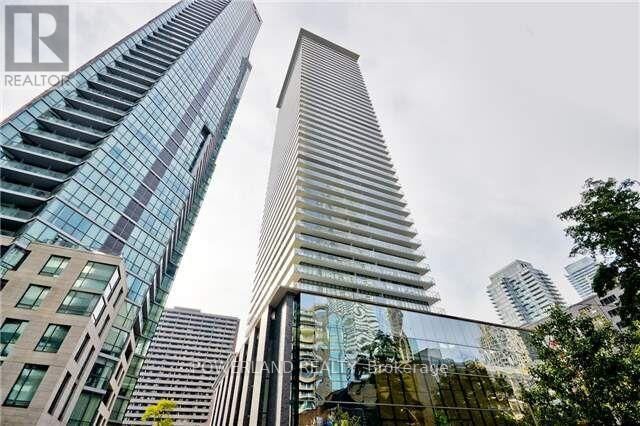 Property Photo:  33 Charles Street East 2601  ON M4Y 1R9 