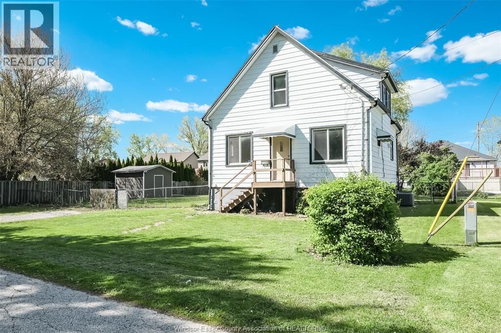 Property Photo: 1040 Pope Street ON N9J 3E4