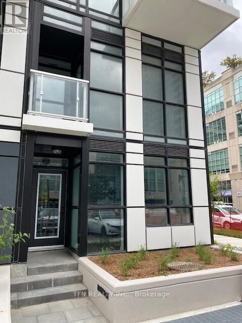 Property Photo:  251 Manitoba Street 106  ON M8Y 1C9 