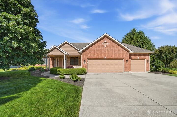 Property Photo:  1952 Barnhart Road  OH 45373 