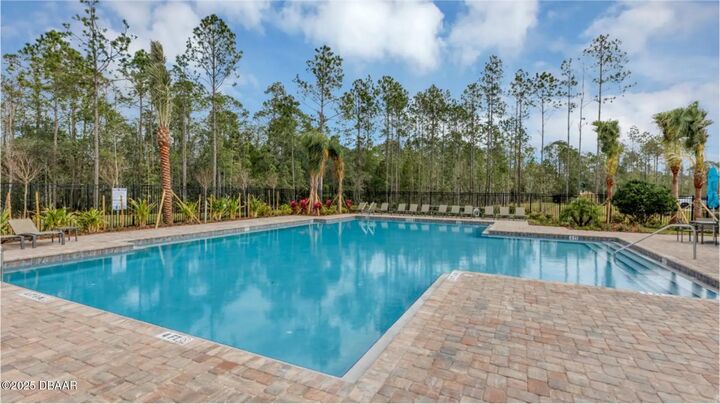 Property Photo: 1295 Sand Trap Court FL 32124