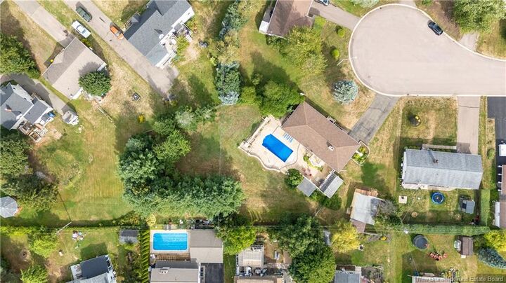 Property Photo:  27 Guimond Court  NB E1A 1A1 