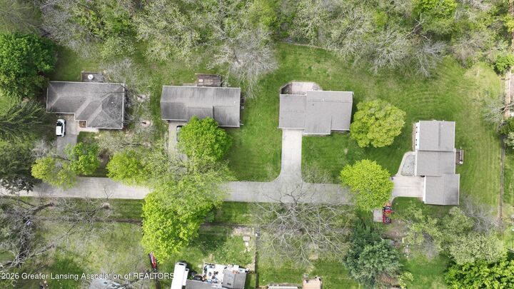 Property Photo:  634 State Street  MI 48827 
