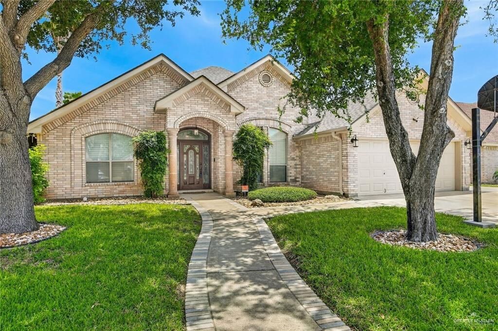 Property Photo: 2202 E 25th 1/2 Street TX 78574