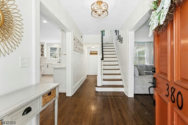 Property Photo:  380 Elm Ave  NJ 07065 