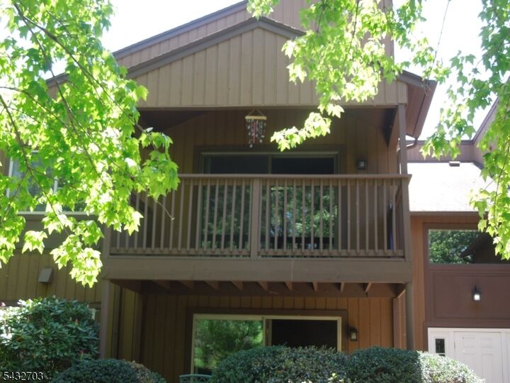 Property Photo:  133 Drake Ln 133  NJ 07852 