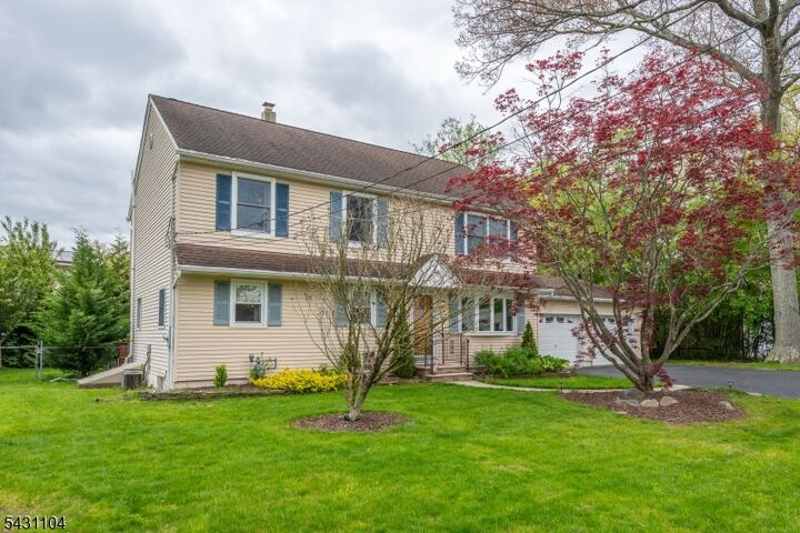 Property Photo:  6 Madoc Trl  NJ 07438 
