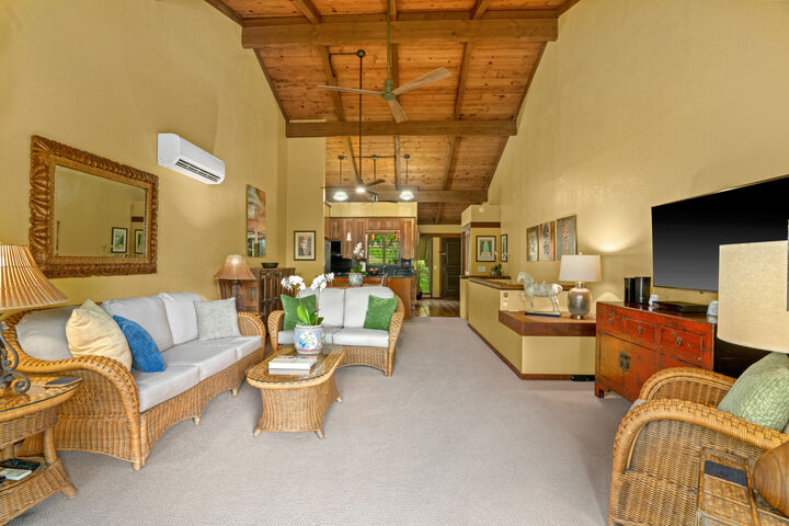 Property Photo:  1870 Hoone Rd 602  HI 96756 