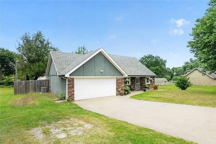Property Photo:  2531 N 8th Street  KS 67301 