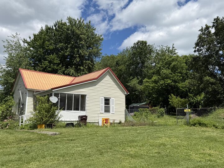 Property Photo:  203 Broadway Street  KY 42501 