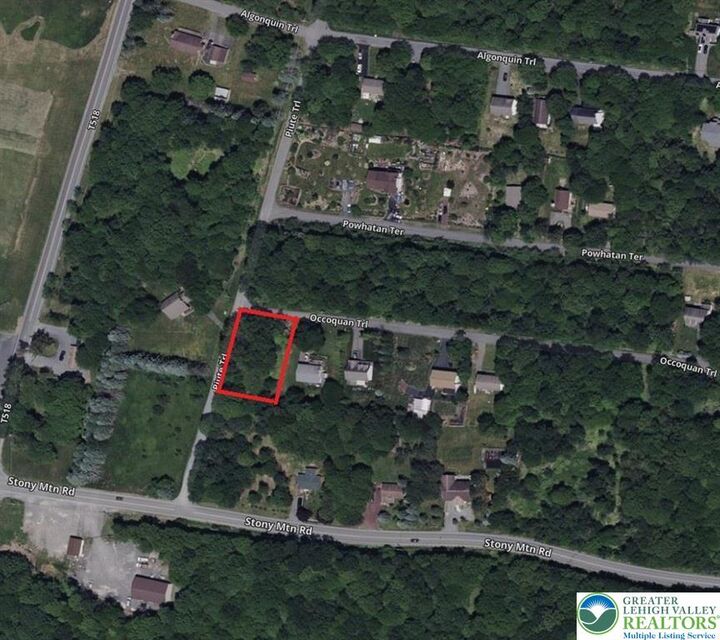 Property Photo: 6 Occonquan Trail 1723 PA 18210