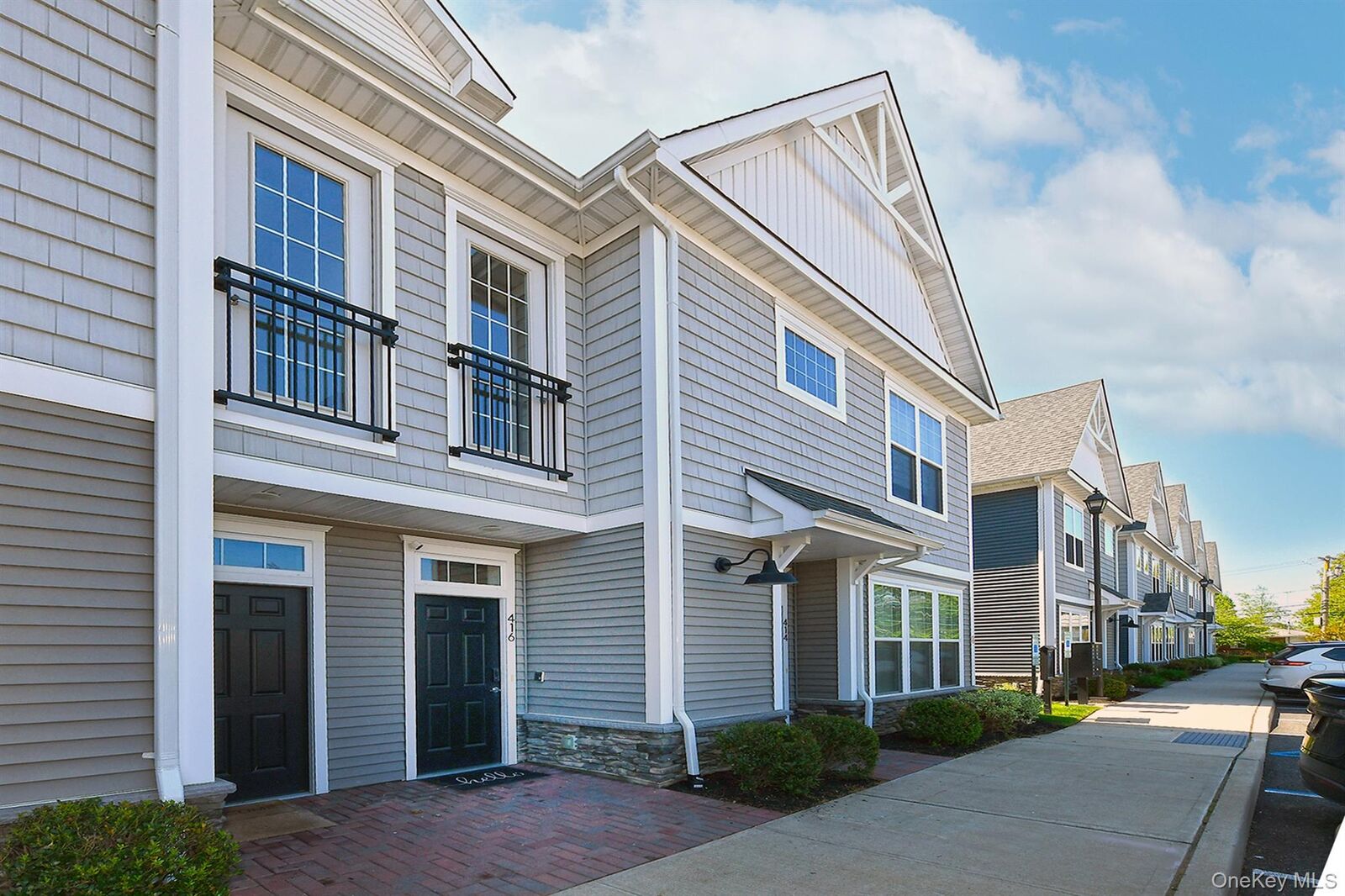 Property Photo:  416 White Rose Lane  NY 11554 