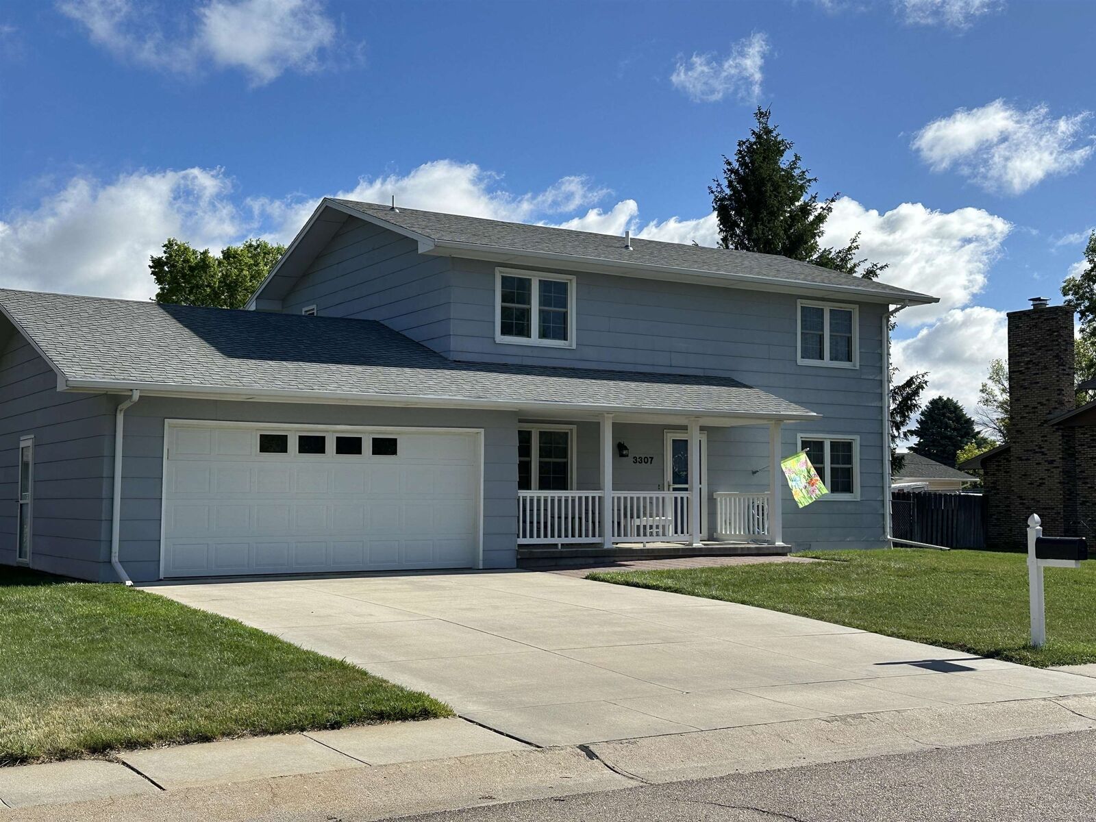 Property Photo: 3307 W F NE 69101