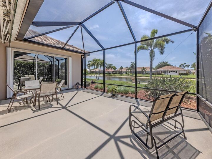 Property Photo: 417 Pebble Creek Court FL 34285
