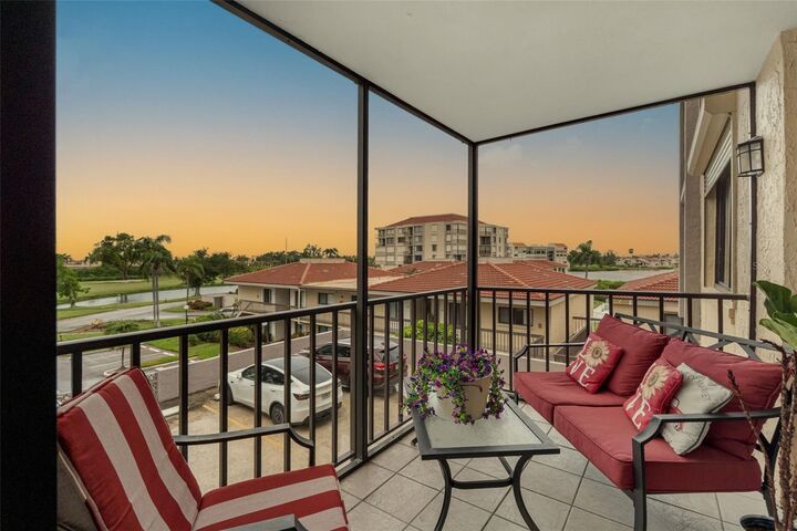 Property Photo:  6158 Palma Del Mar Boulevard S 305  FL 33715 