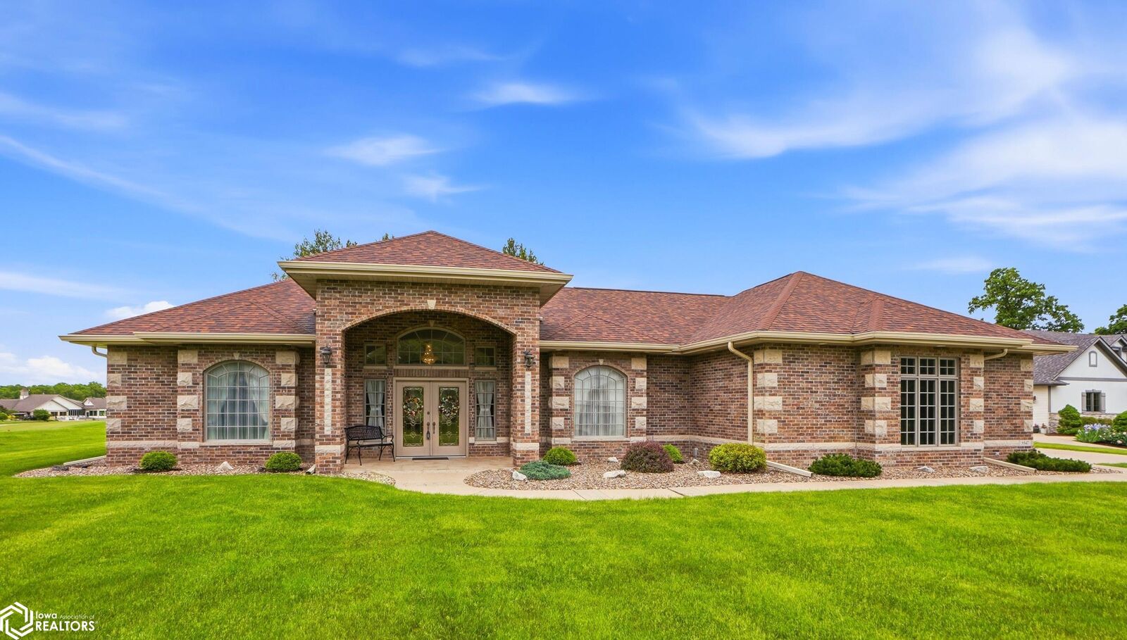 Property Photo: 5547 Fairway Drive IA 52601