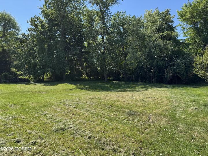 Property Photo:  1135 Tecumseh Place  NJ 08736 