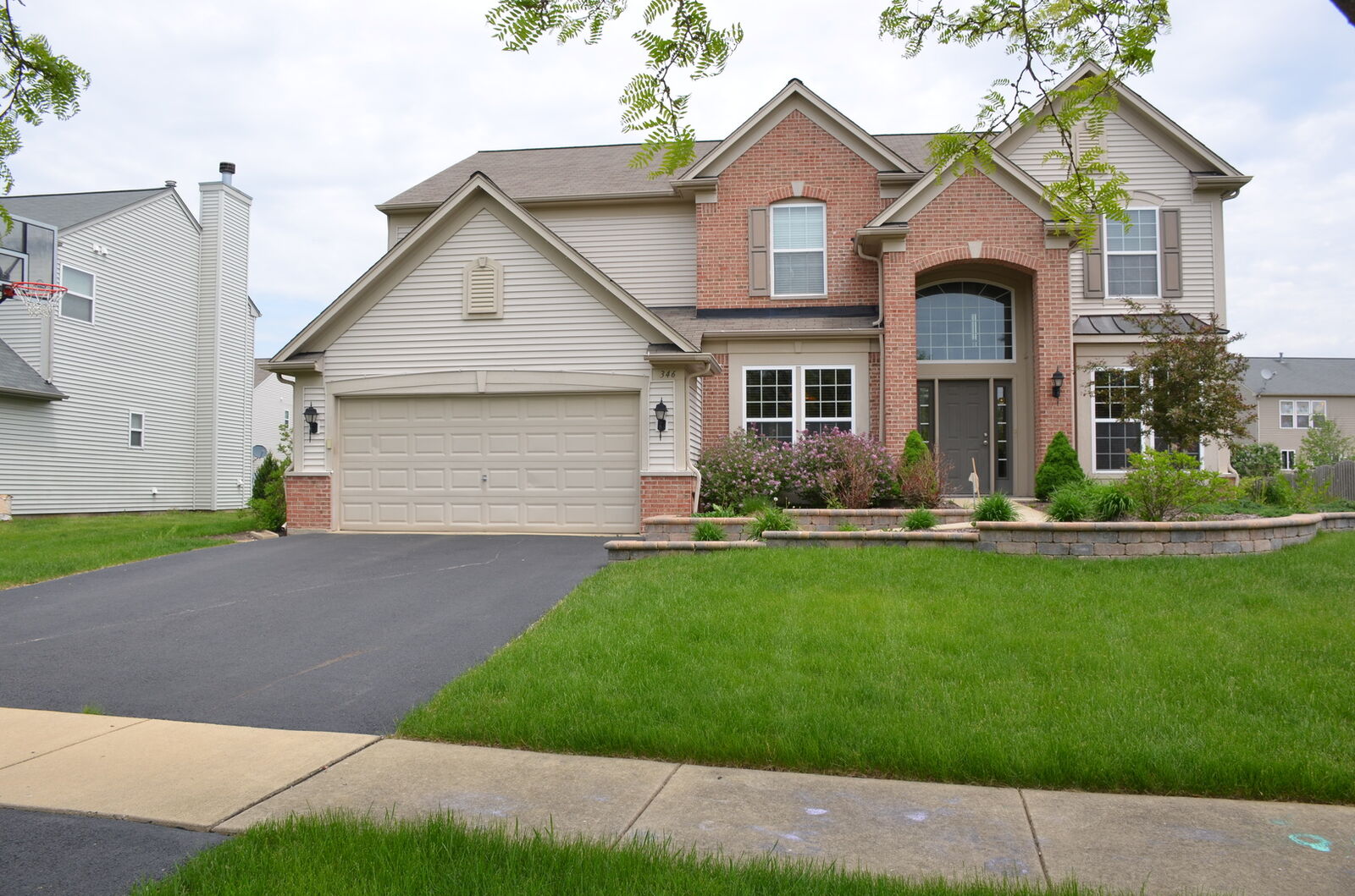 Property Photo: 346 Osage Drive IL 60490