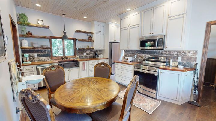 Property Photo: 84 Cedar Street ME 04401