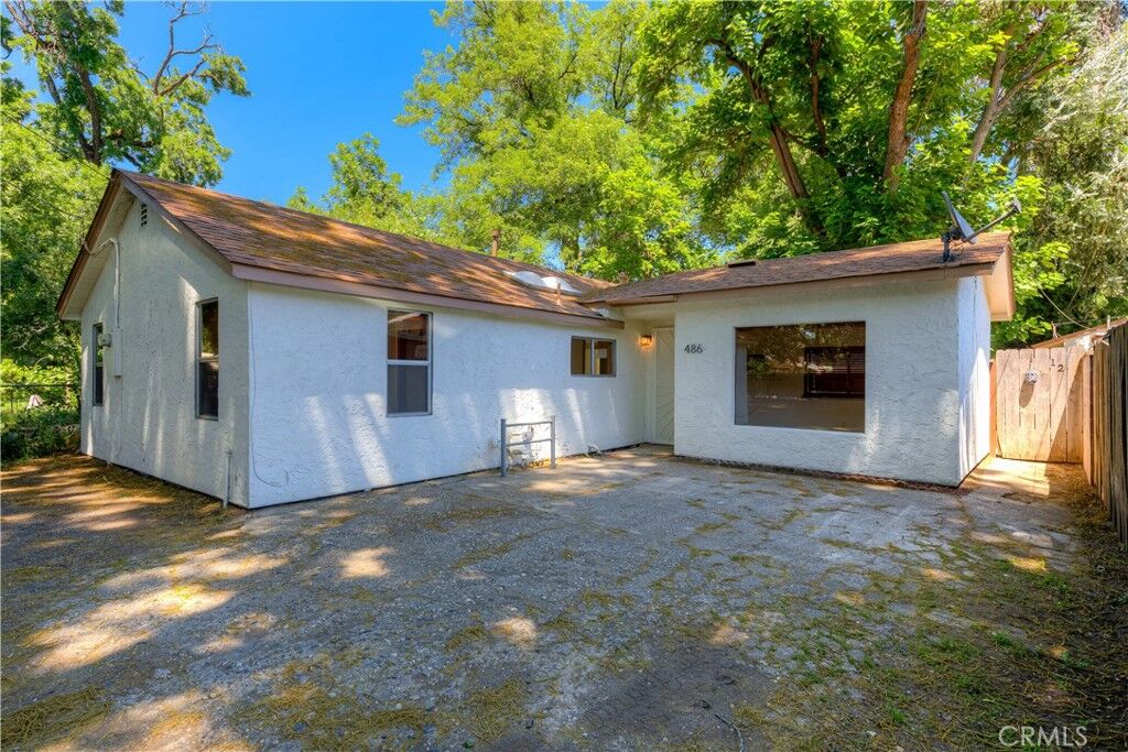 Property Photo:  486 E 5th Avenue  CA 95926 