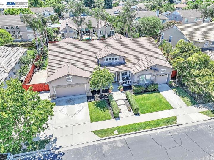 Property Photo:  1660 Albani Pl  CA 94513 