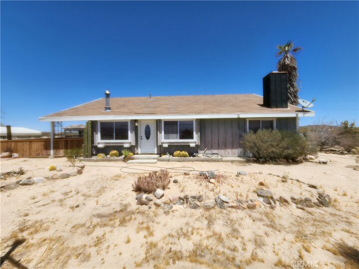 Property Photo:  2620 Oasis  CA 92252 