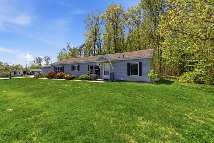 Property Photo:  46 Caslyn Drive  ME 03903 