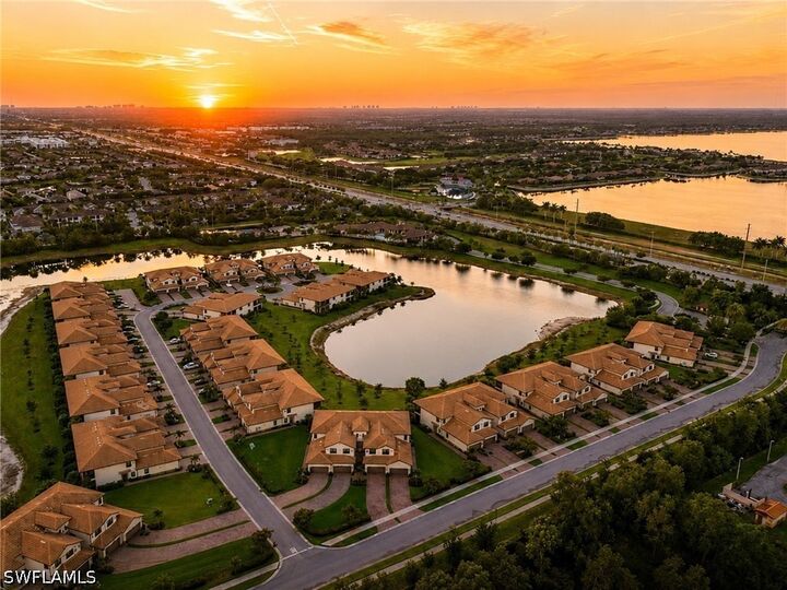 Property Photo:  2359 Montserrat Lane 202  FL 34120 