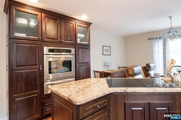 Property Photo:  28 Old Fourth Drive  NJ 07438 