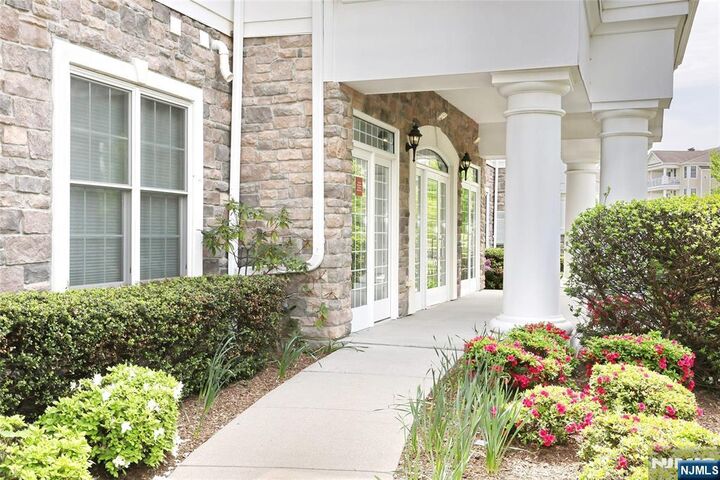 Property Photo:  602 Four Seasons Lane  NJ 07645 
