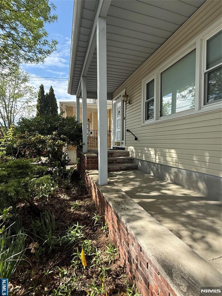 Property Photo:  281 Main Street  NJ 07073 