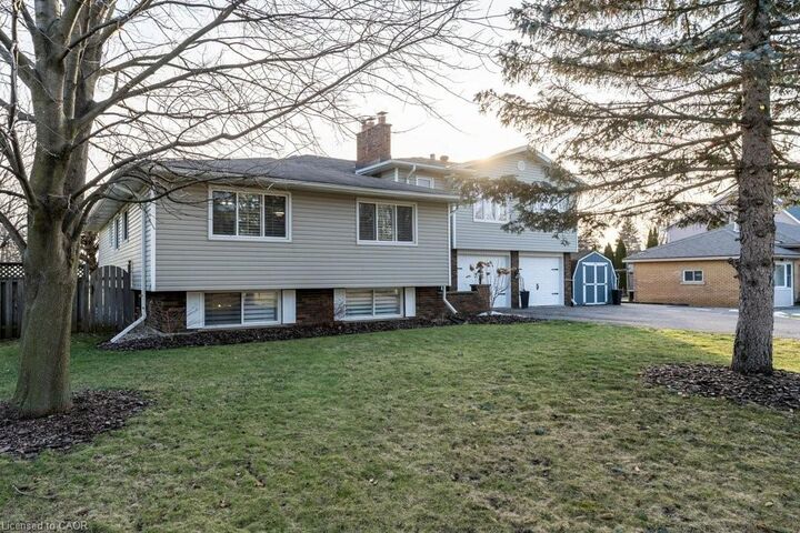 Property Photo:  9793 Dickenson Road W  ON L0R 1W0 
