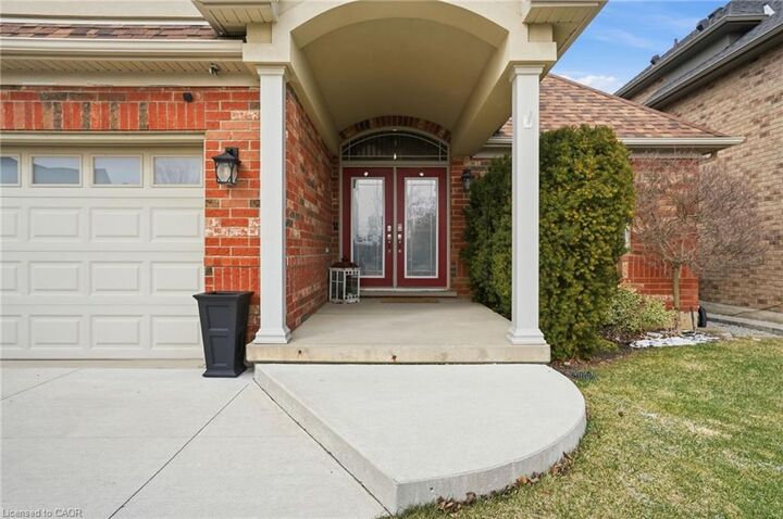Property Photo:  160 Festival Way  ON L0R 1C0 