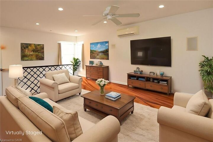 Property Photo:  166 Haddon Avenue S  ON L8S 1Y1 