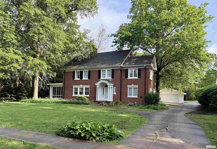 Property Photo:  237 Park Lane Drive  IL 61401 
