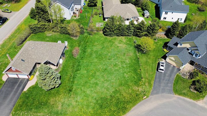 Property Photo:  Eli Court  PE C1E 2L4 