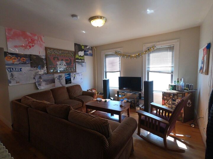 Property Photo:  64 Fruit St  MA 01609 