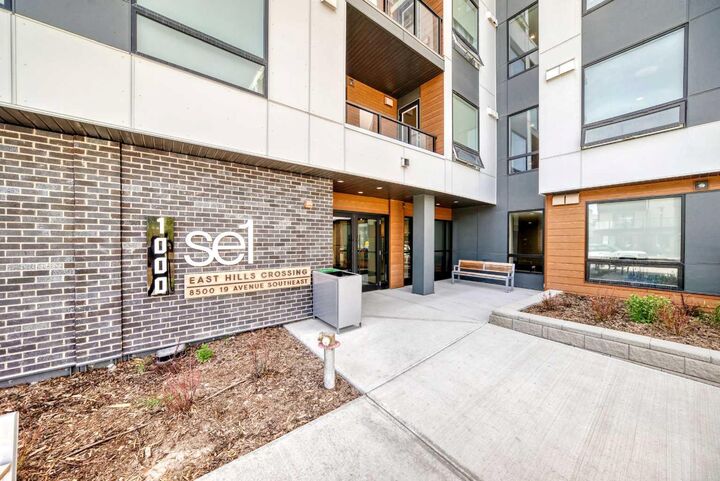 Photo de la propriété:  8500 19 Avenue SE 1310  AB T2A 0M8 