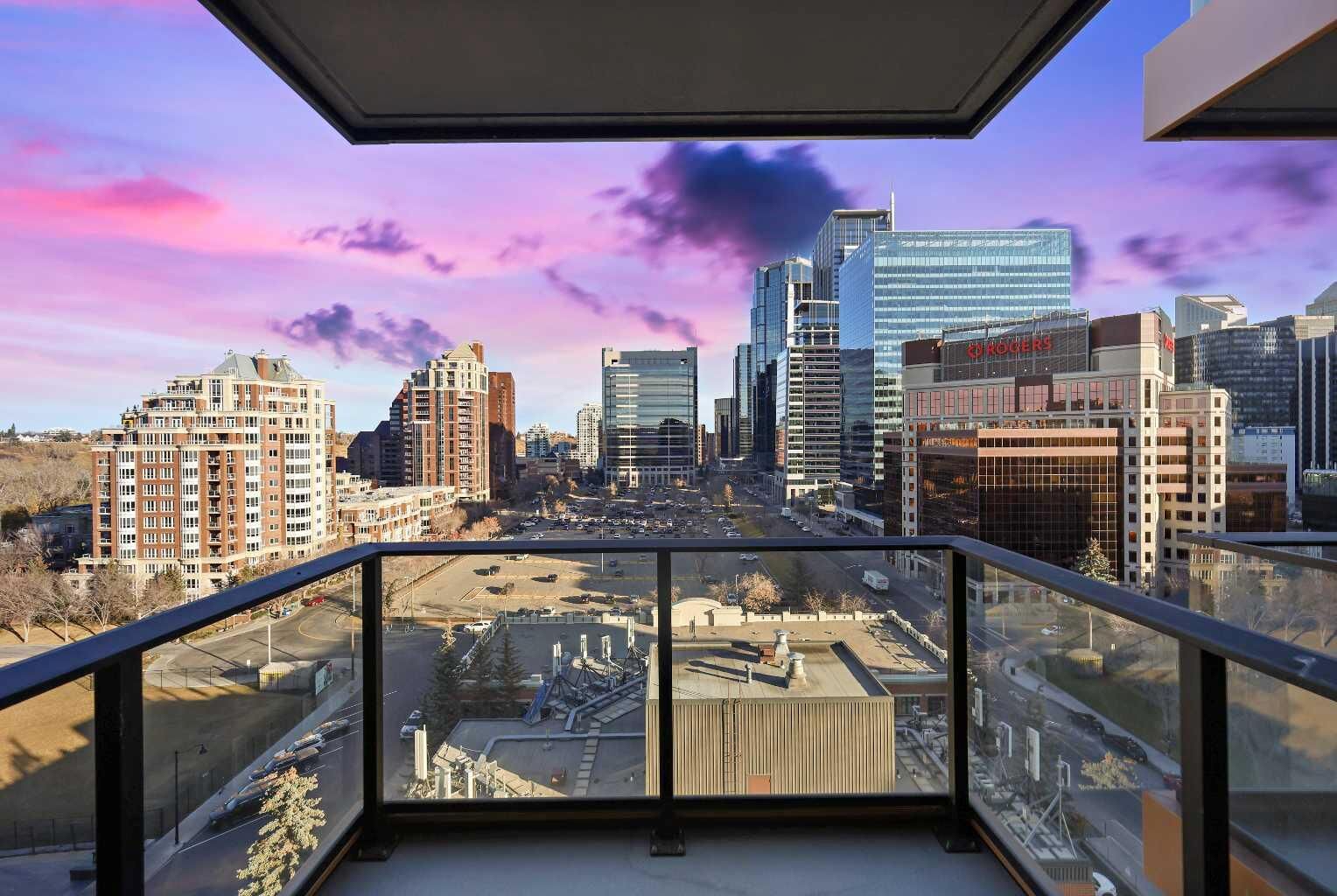 Property Photo:  730 2 Avenue SW 1103  AB T2P 1R8 