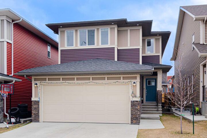 70 Saddlestone Green NE — photo 1