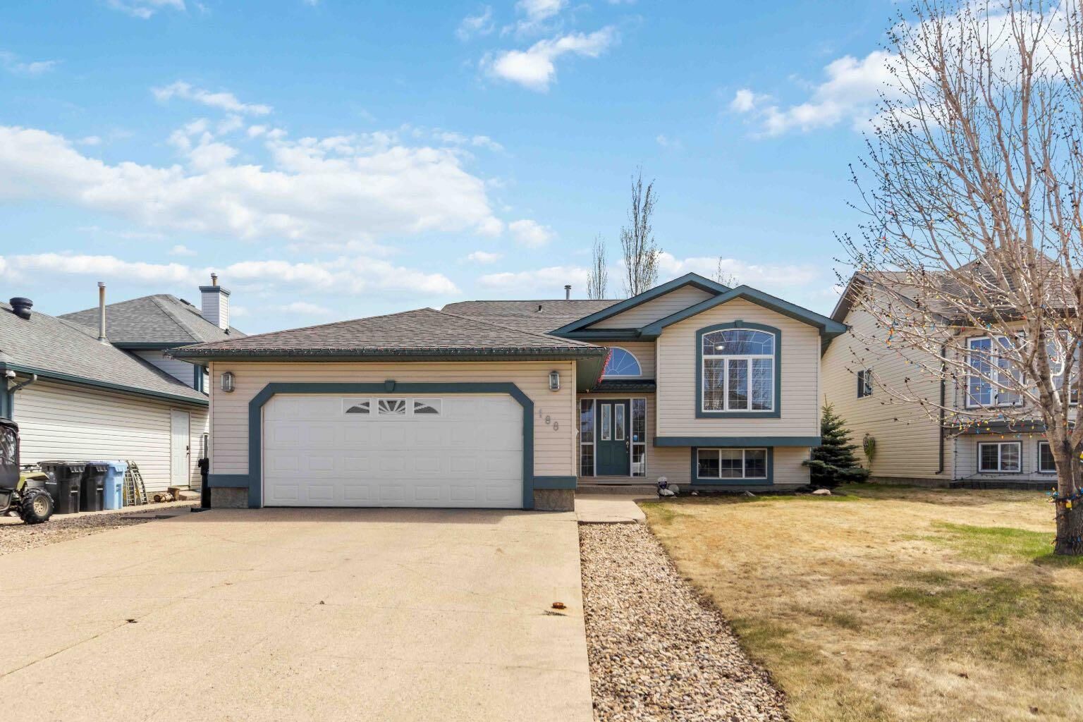 Property Photo:  188 Breukel Crescent  AB T9K 2J4 