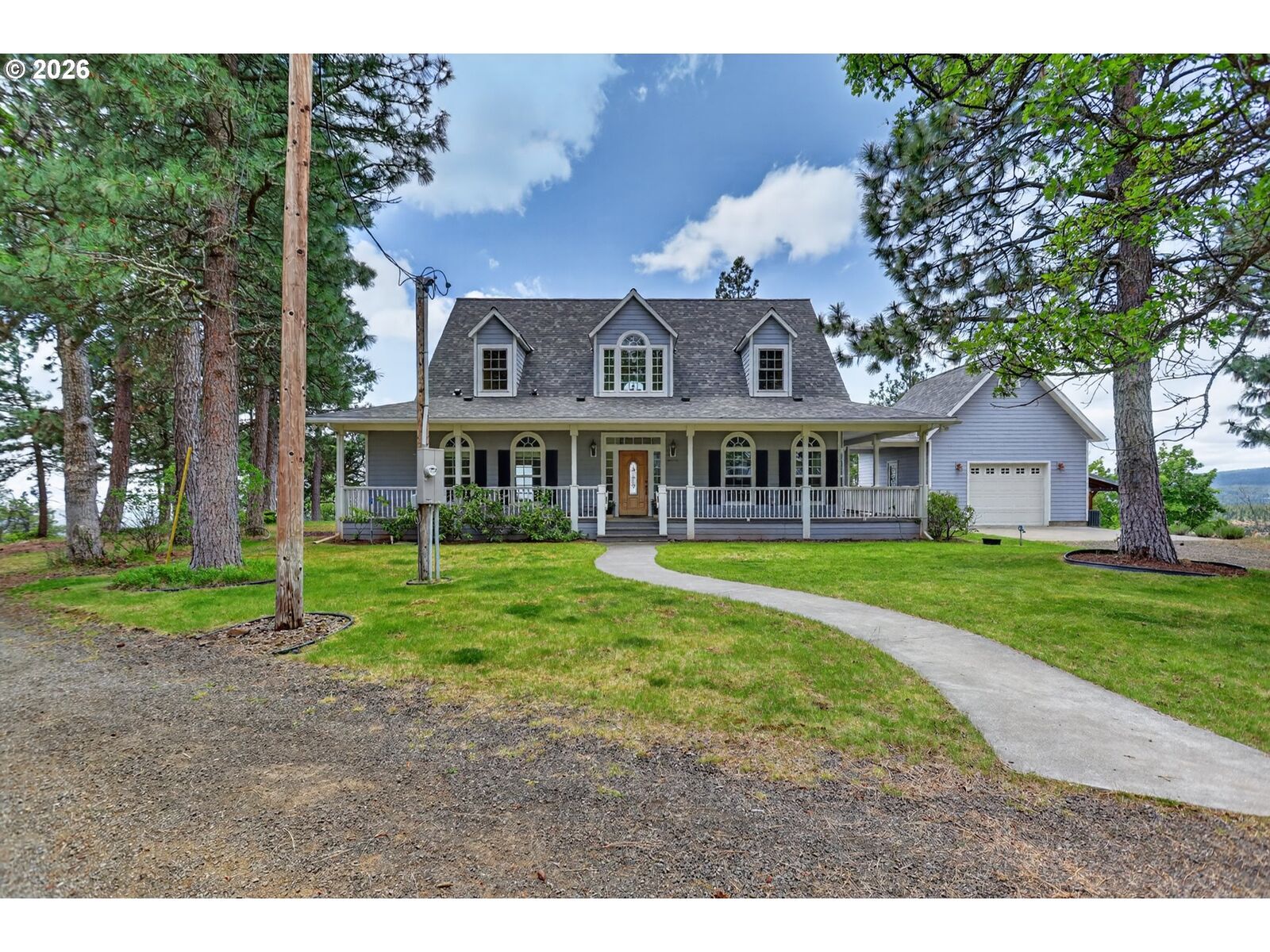 Property Photo:  430 Hornet Ln  WA 98620 