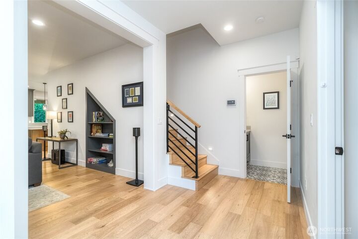 Property Photo: 916 Statesman Street WA 99362