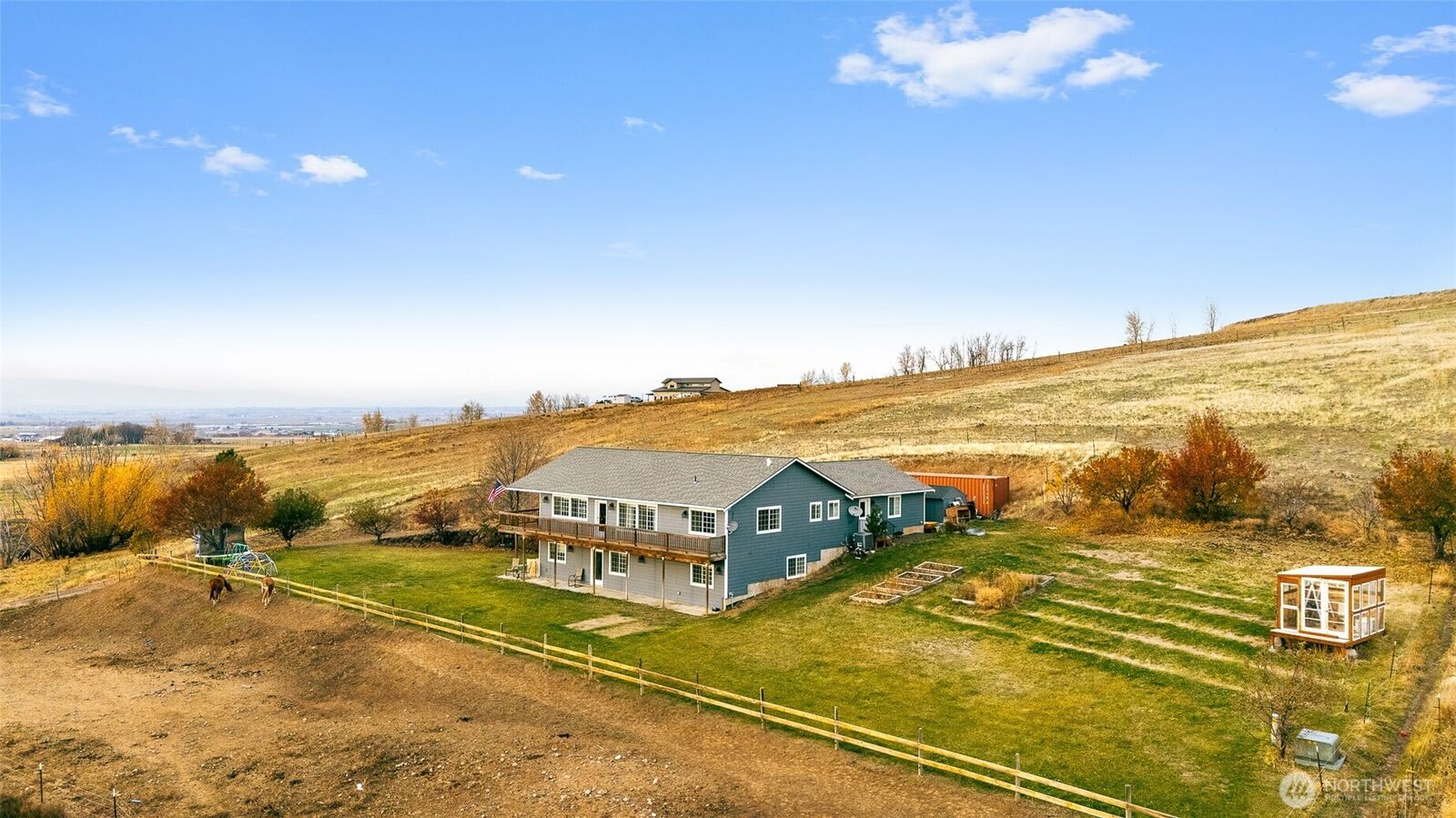 Property Photo:  733  Pumping Plant Road  WA 98926 