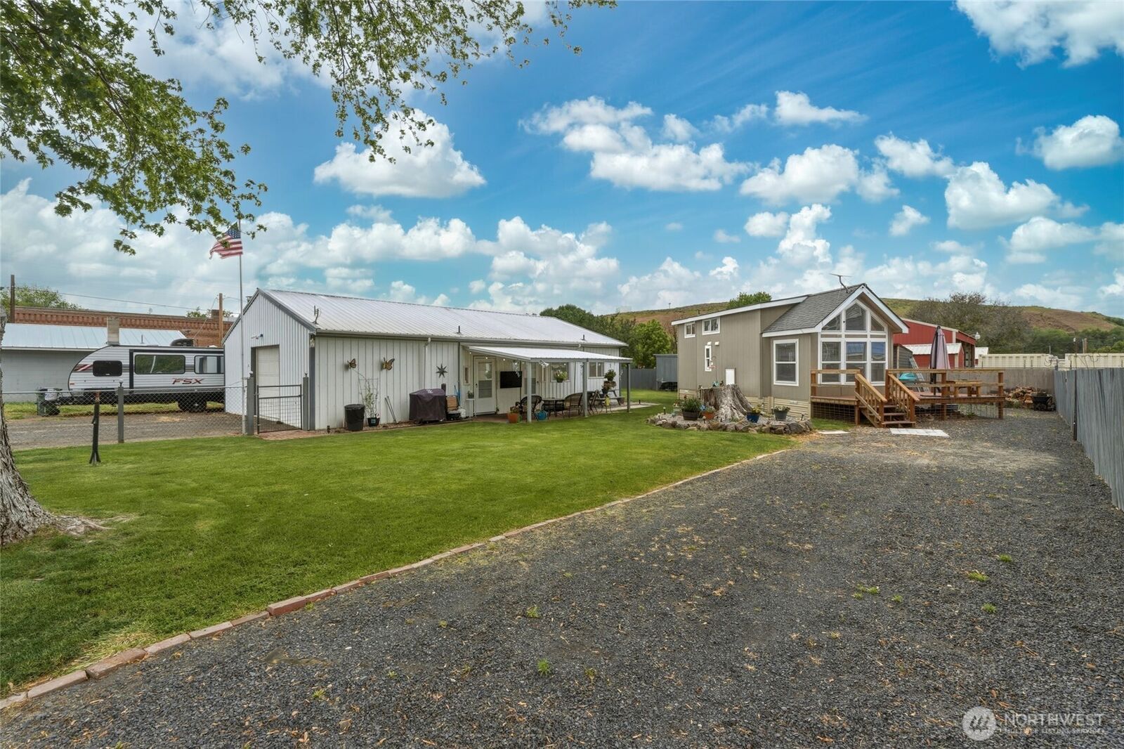 Property Photo: 303 Main Street WA 99359