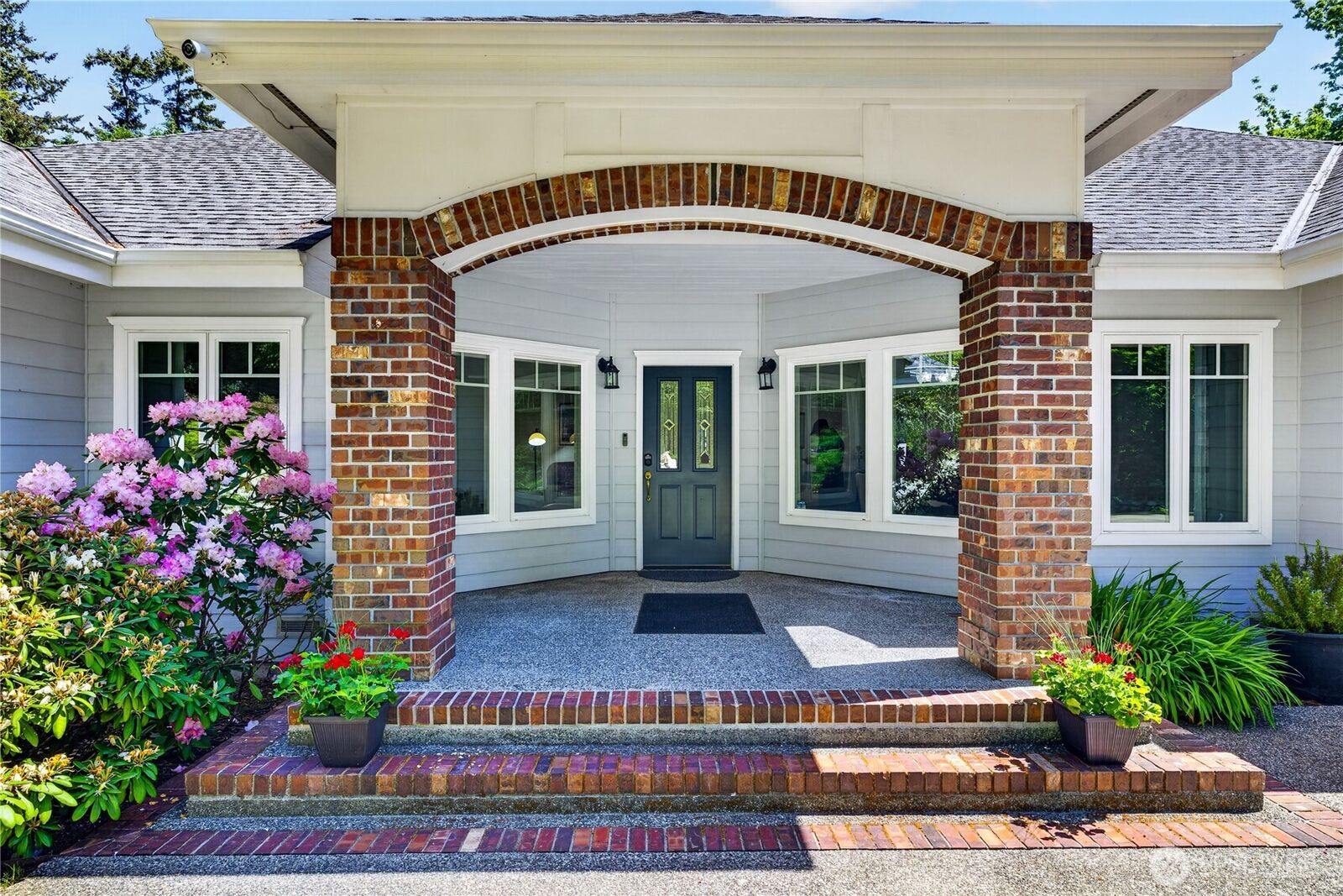 Property Photo:  146 E Welcher Road  WA 98239 