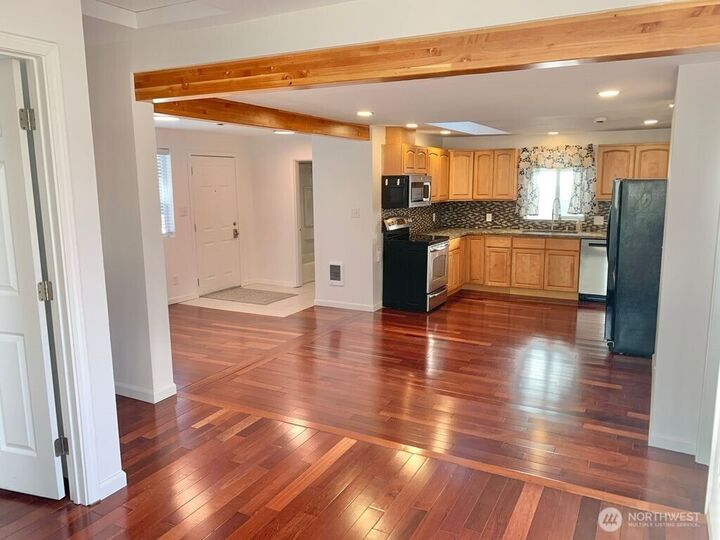 Property Photo:  1505  26th Avenue S  WA 98144 