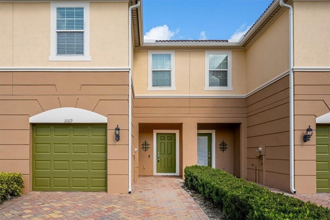 Property Photo:  1069 Normandie Way  FL 32960 