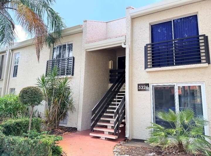 Property Photo:  5326 NE 6th H23  FL 33334 