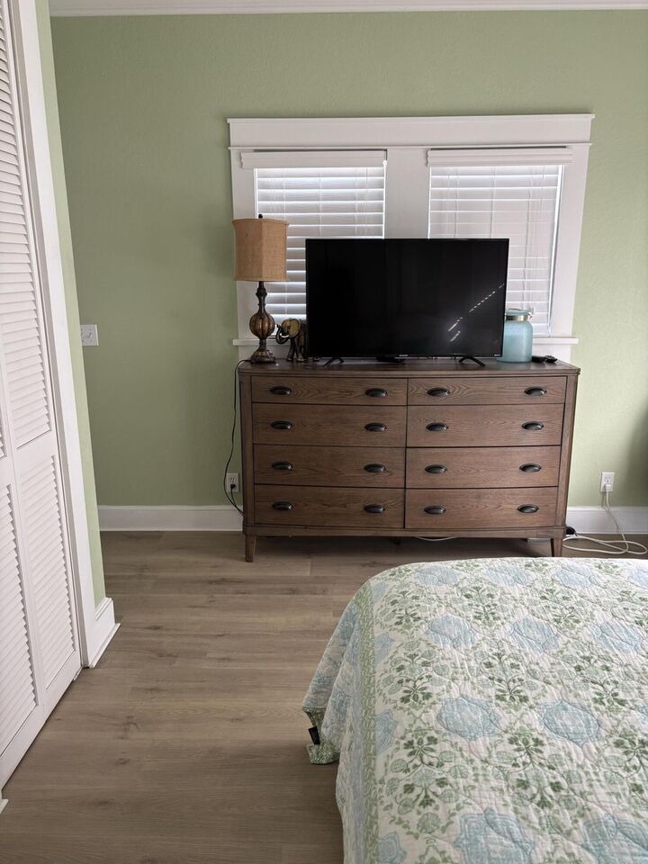 Property Photo:  808 Kanuga Drive  FL 33401 